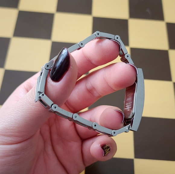 Gucci 3900L Link Watch - Picture 4 of 4